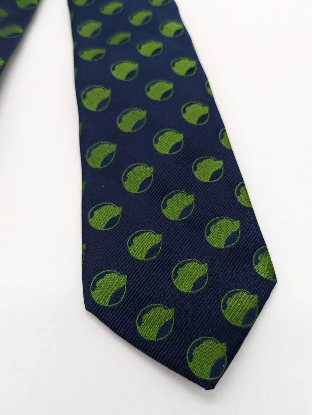 John Bartlett Statements Slim Blue Green Dog Silhouette Silk Men's Neck Tie
